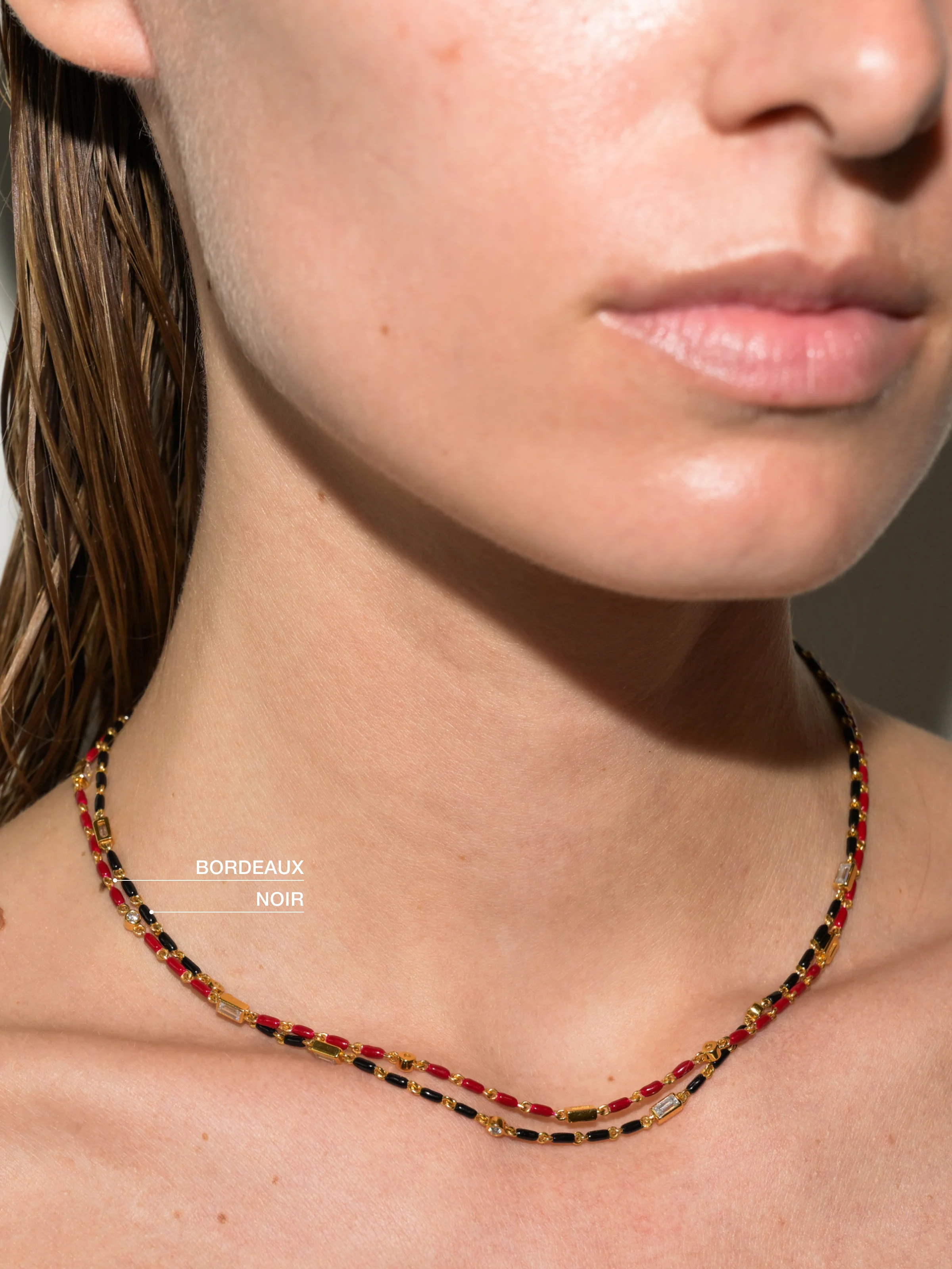 ENAMEL MOISSANITE NECKLACE IN NOIR, 18K GOLD VERMEIL - Image 4