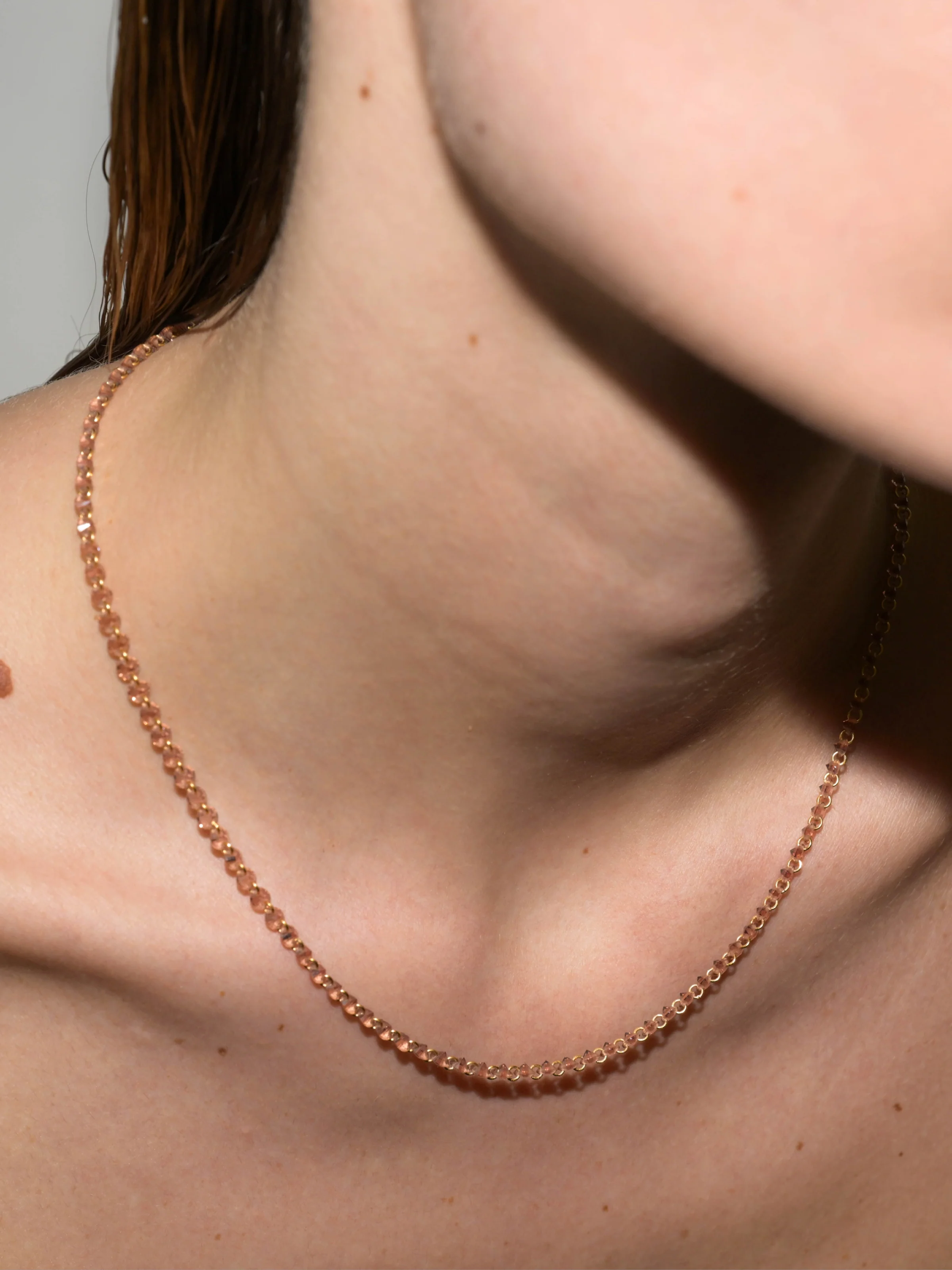 FLOATING ETERNITY NECKLACE IN 3.5MM NANO MORGANITE, 18K GOLD VERMEIL - Image 3