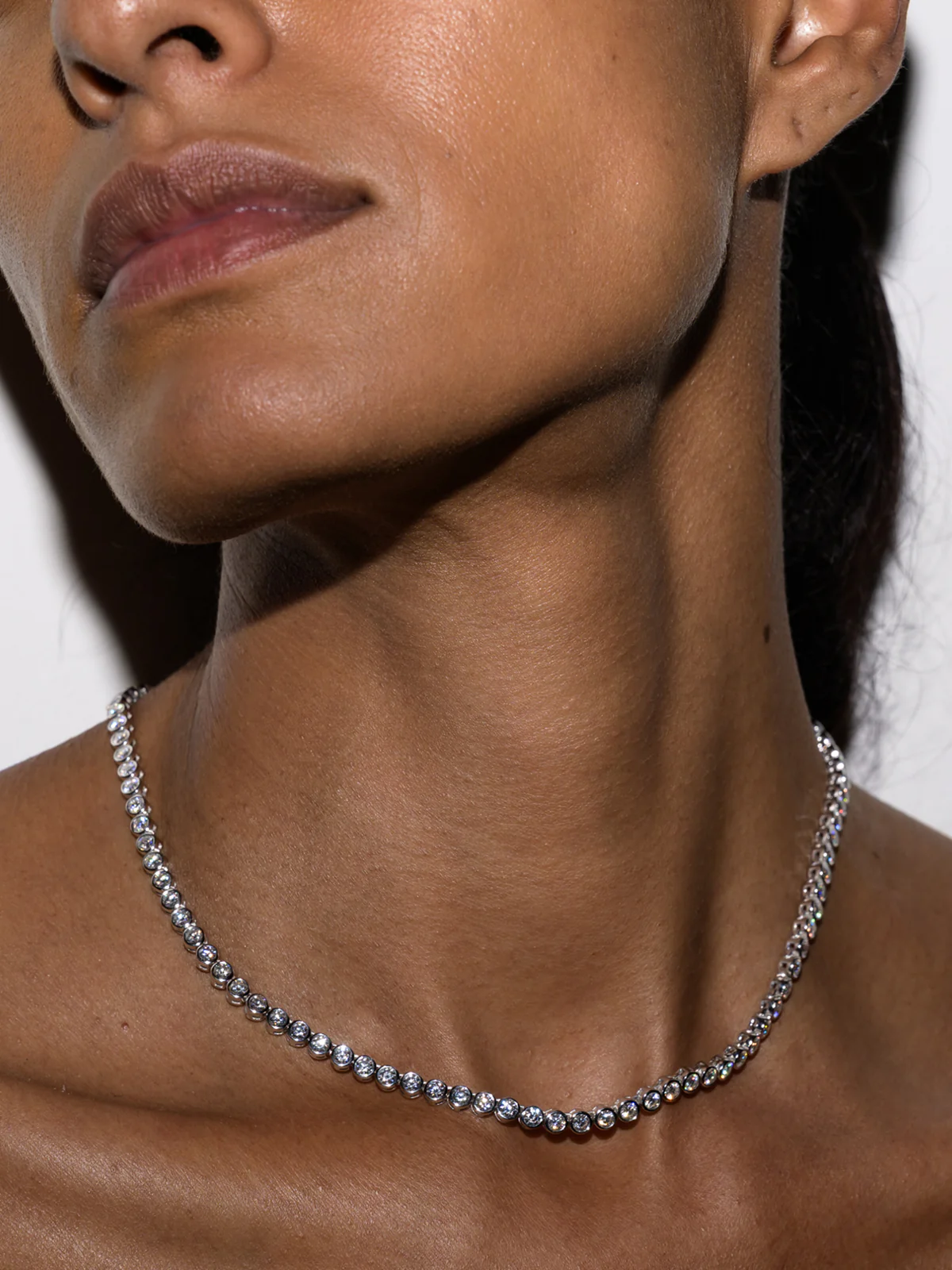 JAMES BEZEL RIVIÈRE NECKLACE IN MOISSANITE, STERLING SILVER - Image 5