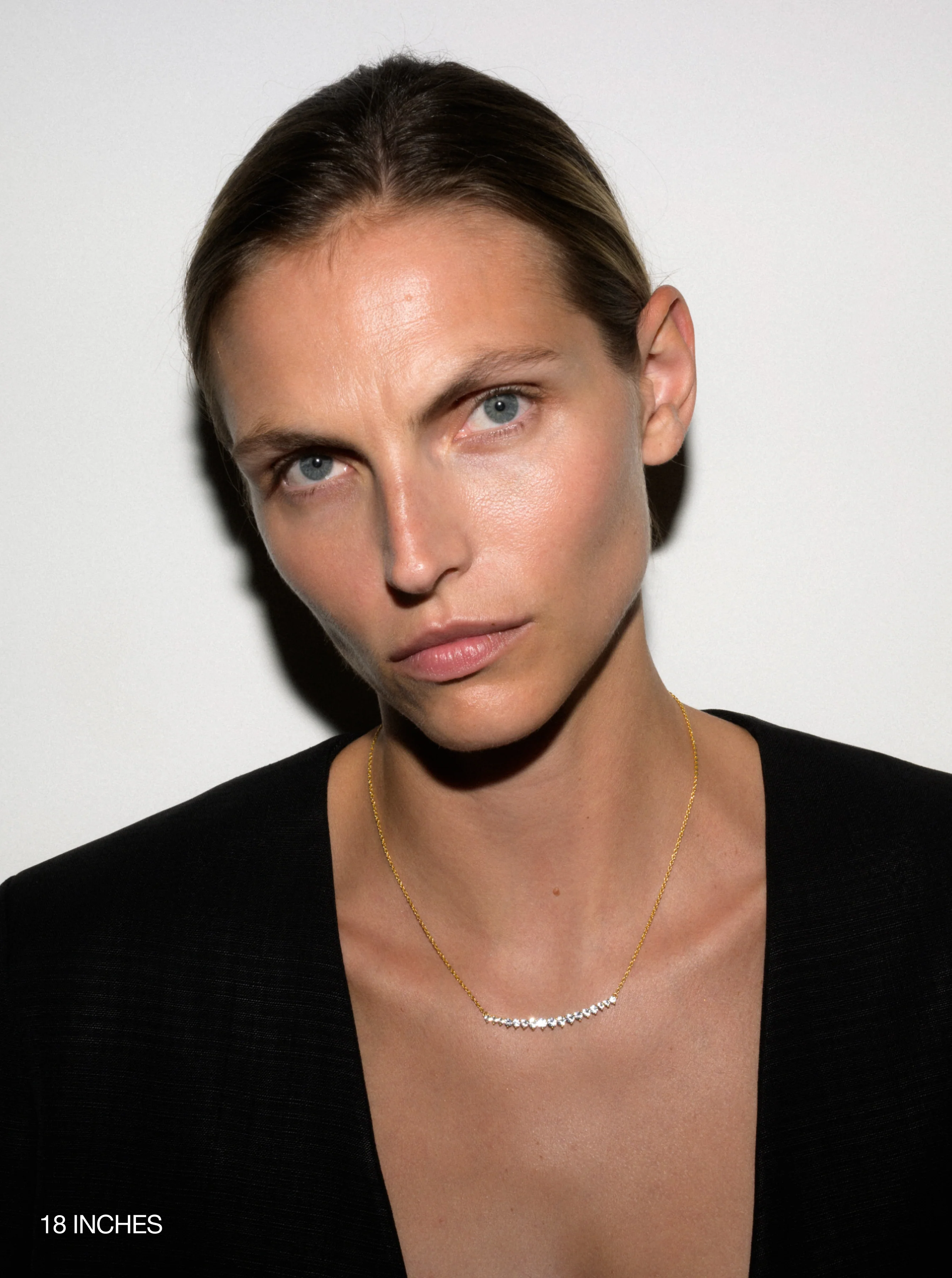 LARGE CURVE NECKLACE IN LAB WHITE SAPPHIRE, STERLING SILVER - Image 6