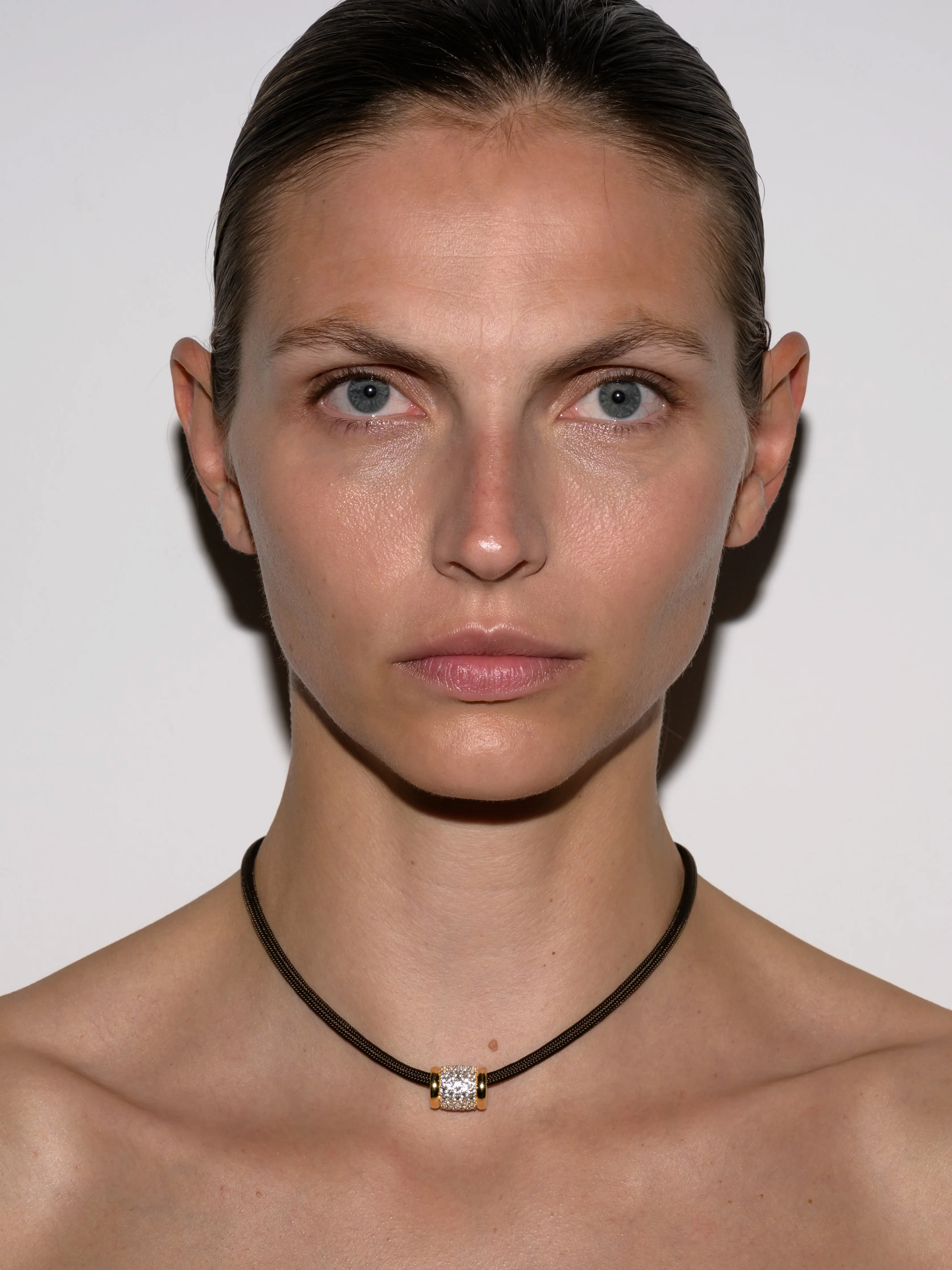 YVES ESPRESSO PARACORD NECKLACE IN LAB WHITE SAPPHIRE, 18K GOLD VERMEIL - Image 5