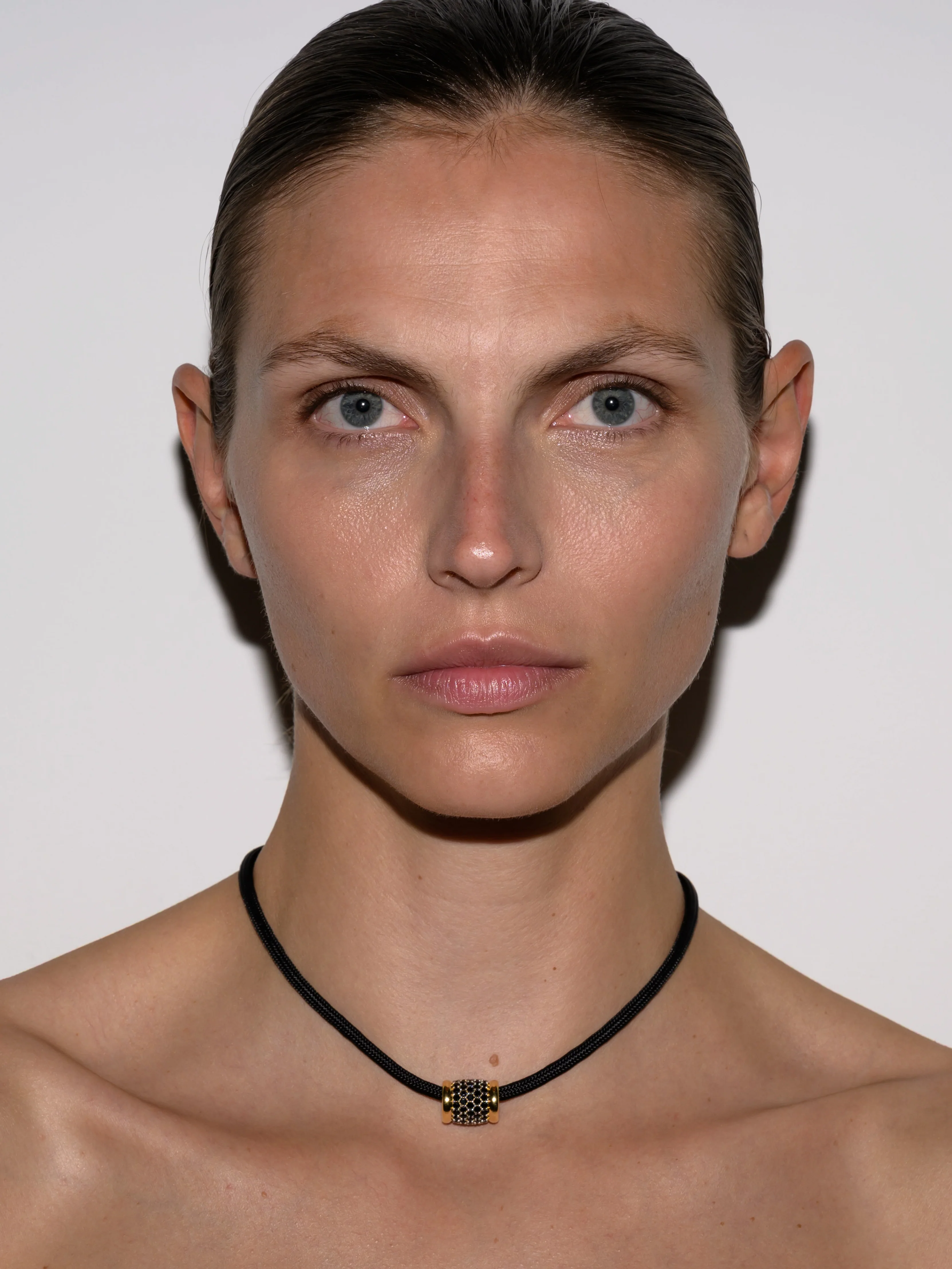 YVES NOIR PARACORD NECKLACE IN NANO ONYX, 18K GOLD VERMEIL - Image 5